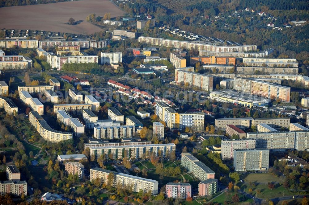 Gera from above - Skyscrapers in the residential area of industrially manufactured settlement in the district Lusan in Gera in the state Thuringia, Germany