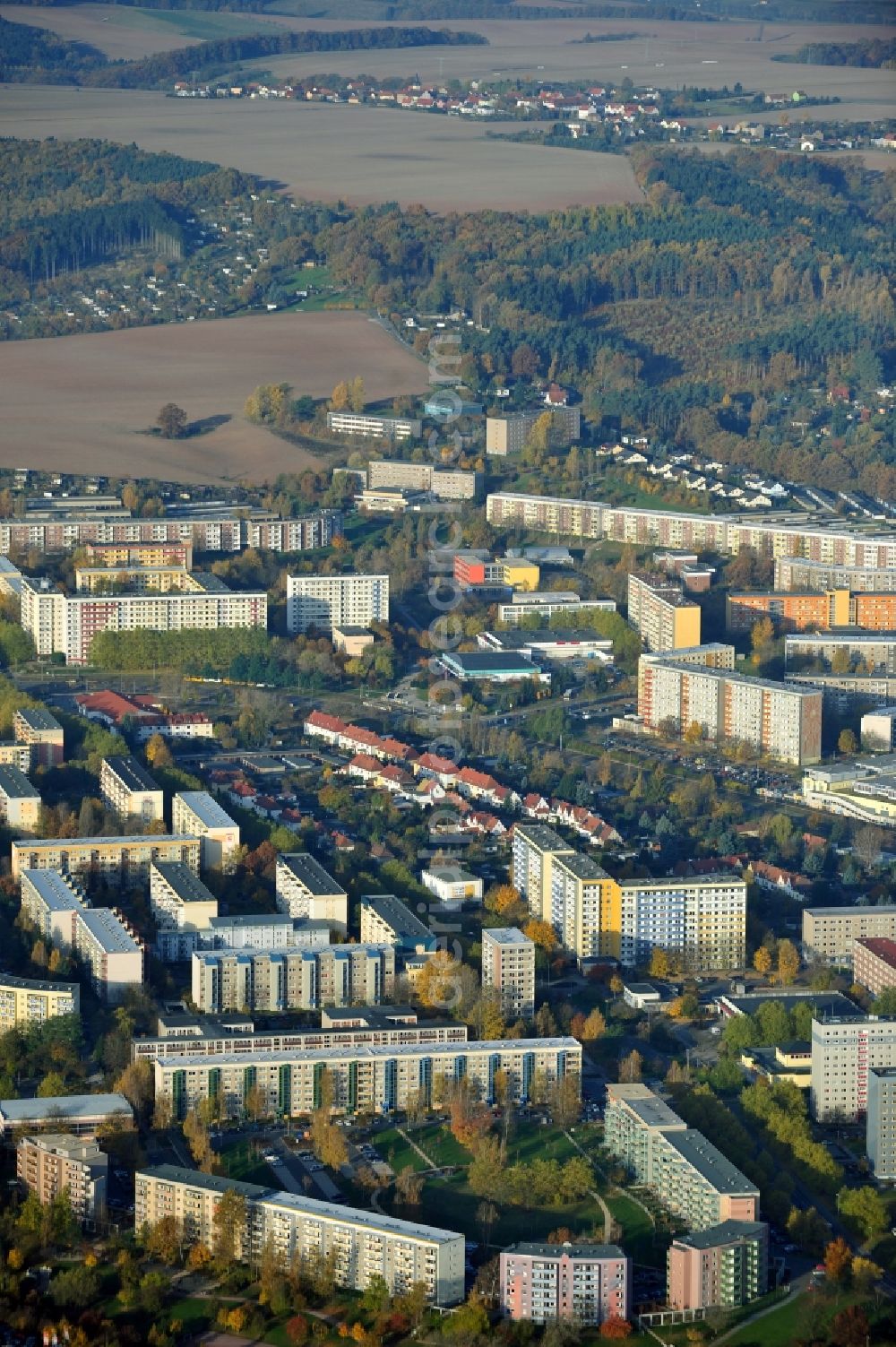 Gera from the bird's eye view: Skyscrapers in the residential area of industrially manufactured settlement in the district Lusan in Gera in the state Thuringia, Germany