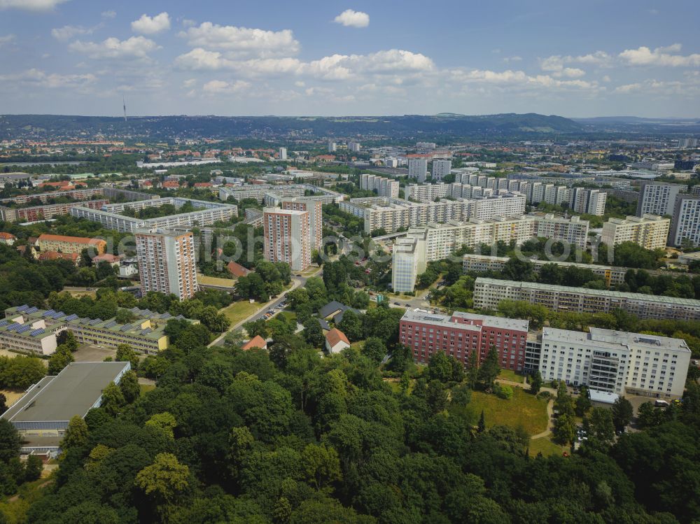 Dresden from the bird's eye view: Residential area of industrially manufactured settlement in the district Prohlis in Dresden in the state Saxony, Germany