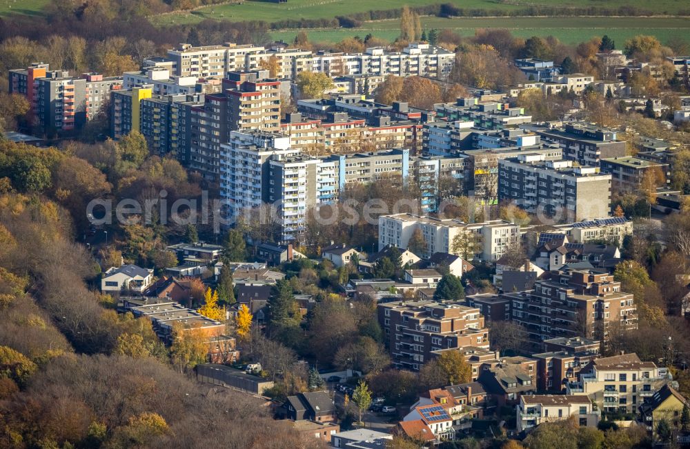 Aerial photograph Bochum - Residential area of industrially manufactured settlement on street Hustadtring in the district Querenburg in Bochum at Ruhrgebiet in the state North Rhine-Westphalia, Germany