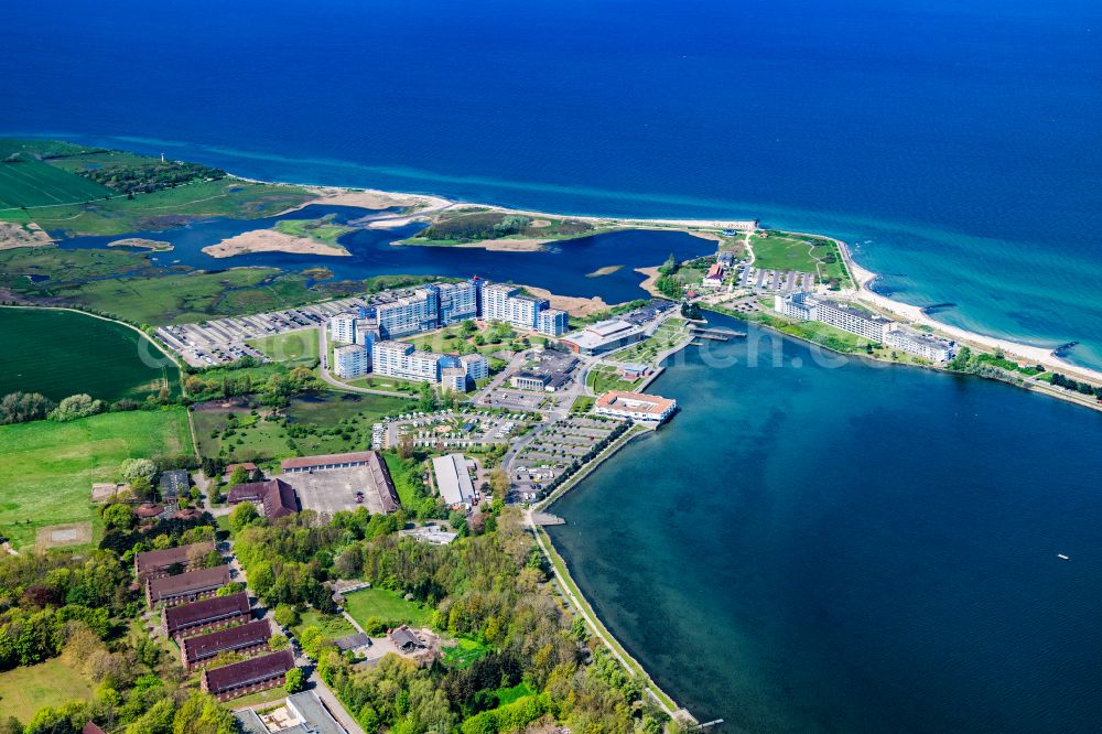 Heiligenhafen from the bird's eye view: Residential area of industrially manufactured settlement Ostsee-Ferienpark on street Ostsee-Ferienpark in the district Kuecknitz in Heiligenhafen at the baltic sea coast in the state Schleswig-Holstein, Germany