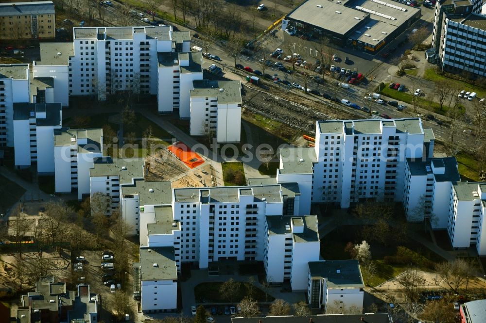 Berlin from the bird's eye view: Skyscrapers in the residential area of industrially manufactured settlement on Rathausstrasse in the district Mariendorf in Berlin, Germany