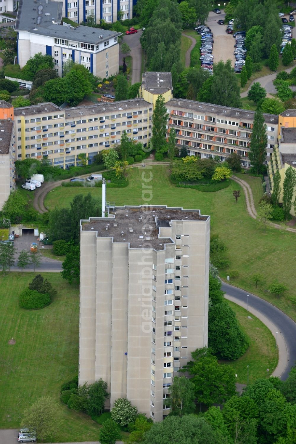 Aerial photograph Salem - Skyscrapers in the residential area of industrially manufactured settlement in Salem in the state Schleswig-Holstein