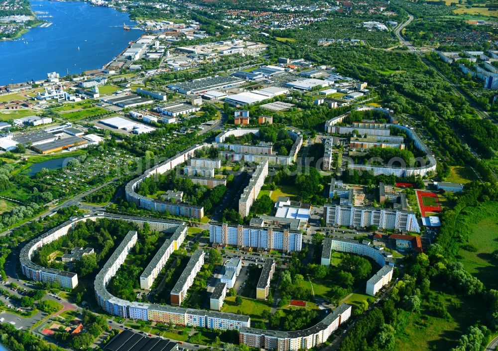 Rostock from above - Skyscrapers in the residential area of industrially manufactured settlement on Schmarler Donm in the district Schmarl in Rostock in the state Mecklenburg - Western Pomerania, Germany