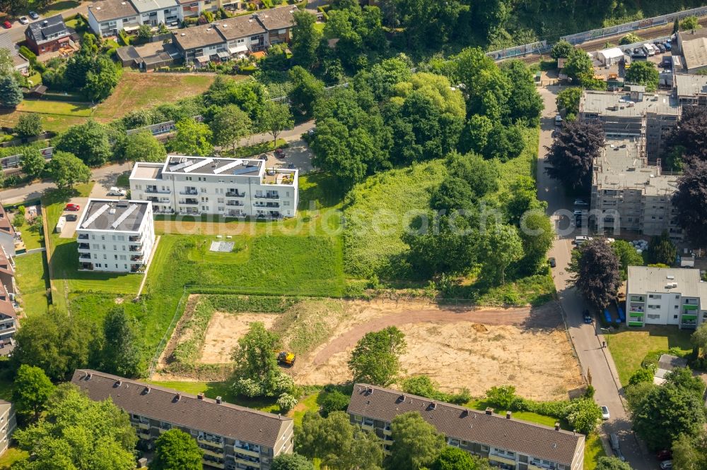 Bochum from the bird's eye view: Skyscrapers in the residential area of industrially manufactured settlement on Stephanstrasse in Bochum in the state North Rhine-Westphalia, Germany