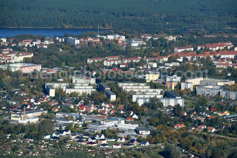 Aerial image Strausberg - Skyscrapers in the residential area of industrially manufactured settlement in Strausberg in the state Brandenburg, Germany