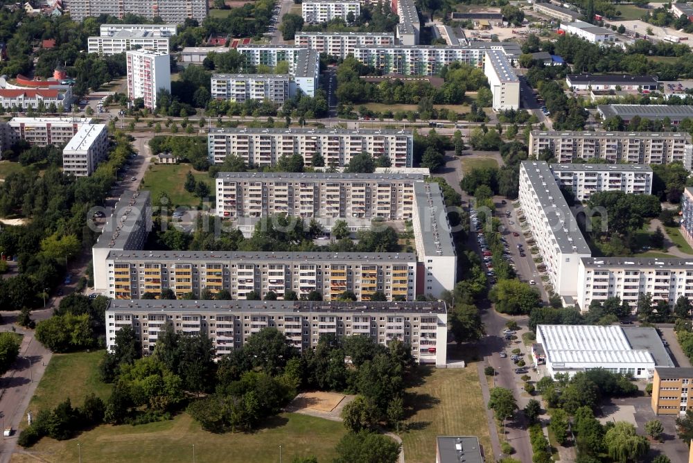 Halle / Saale from the bird's eye view: PPanel construction - residential Halle-Neustadt in Halle (Saale) in Saxony-Anhalt