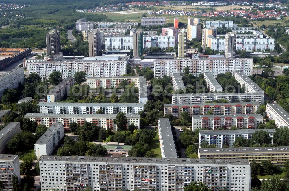 Halle / Saale from the bird's eye view: PPanel construction - residential Halle-Neustadt in Halle (Saale) in Saxony-Anhalt