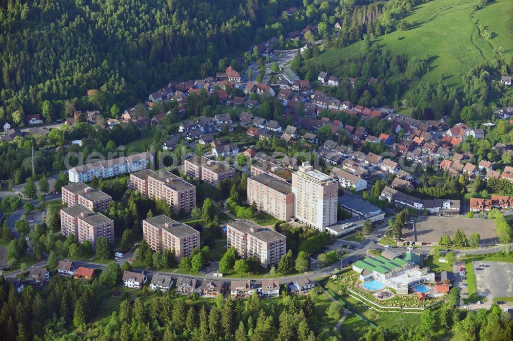 Aerial image Altenau - An estate of prefabricated houses on Glockenberg in Altenau in the Harz in the state Lower Saxony