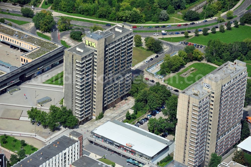 Halle / Saale from above - View of high-rise apartment buildings on Albert Einstein St in Halle at the Saale in the district of Halle-Neustadt in Saxony-Anhalt. The buildings are prefabricated buildings of the type Scheibe E