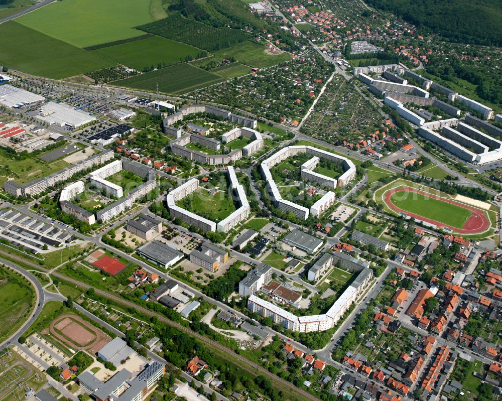 Wernigerode from above - Residential area of industrially manufactured settlement on Minslebener Strasse - Walther-Grosse-Ring in Wernigerode in the Harz in the state Saxony-Anhalt, Germany