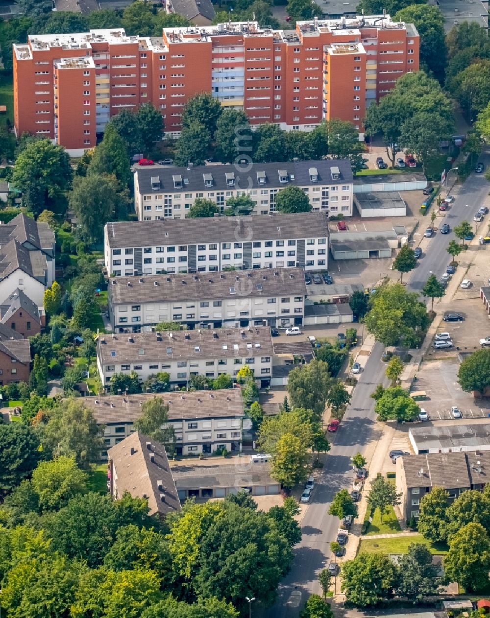 Gelsenkirchen from the bird's eye view: View of residential buildings in Gladbeck in the state North Rhine-Westphalia