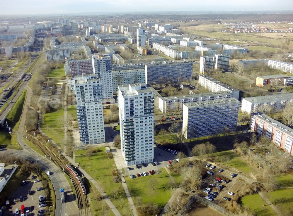 Halle ( Saale ) from the bird's eye view: View of residential buildings in Halle ( Saale ) in the state Saxony-Anhalt