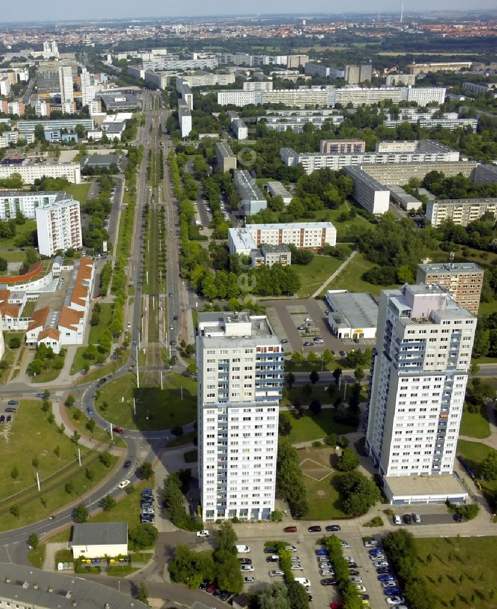 Halle ( Saale ) from the bird's eye view: View of residential buildings in Halle ( Saale ) in the state Saxony-Anhalt