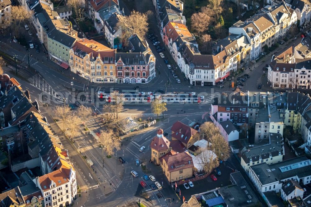 Aerial image Düsseldorf - Ensemble space Belsenplatz in the inner city center in the district Oberkassel in Duesseldorf in the state North Rhine-Westphalia, Germany