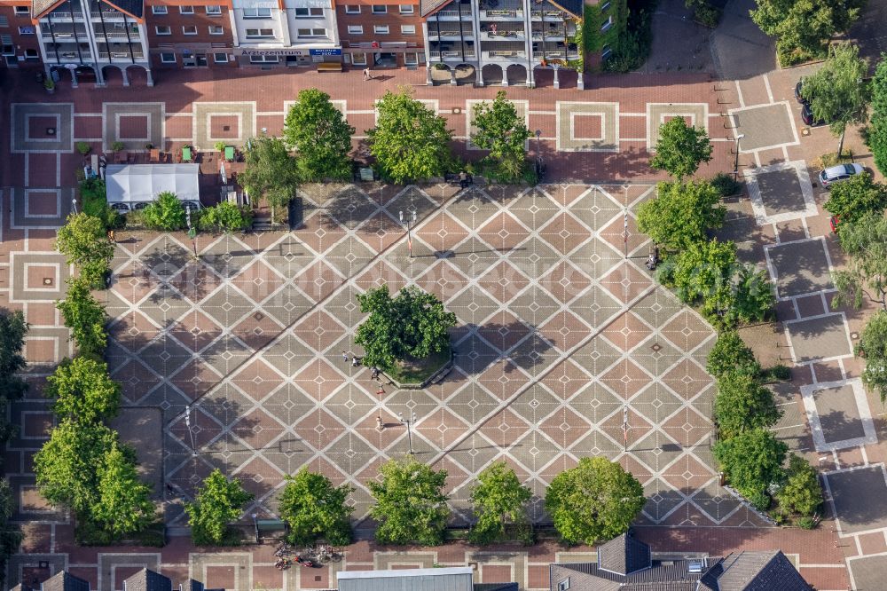 Bochum from above - Ensemble space an place Buscheyplatz in the inner city center in the district Querenburg in Bochum at Ruhrgebiet in the state North Rhine-Westphalia, Germany