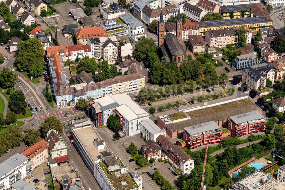 Lahr/Schwarzwald from the bird's eye view: Ensemble space Friedrich Ebert Platz and ehemaliges Nestler Areal in the inner city center in Lahr/Schwarzwald in the state Baden-Wurttemberg, Germany