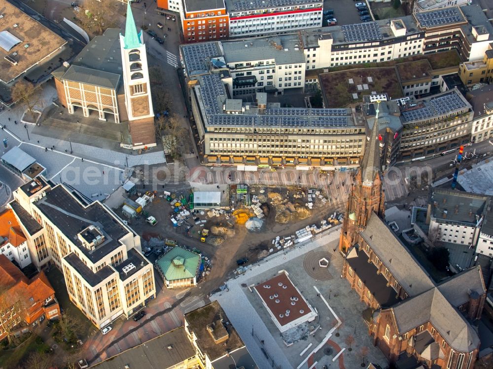 Aerial image Gelsenkirchen - Ensemble space an place Heinrich-Koenig-Platz in the inner city center in the district Gelsenkirchen-Mitte in Gelsenkirchen at Ruhrgebiet in the state North Rhine-Westphalia, Germany