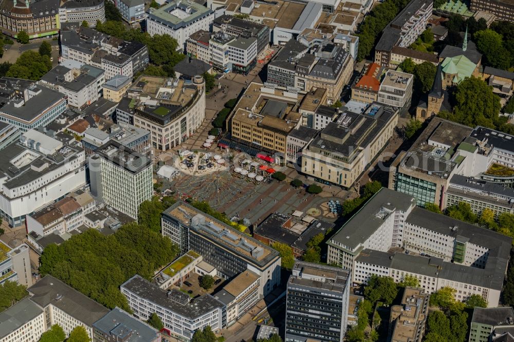 Aerial photograph Essen - Ensemble space an place Kennedyplatz in the inner city center in the district Stadtkern in Essen at Ruhrgebiet in the state North Rhine-Westphalia, Germany