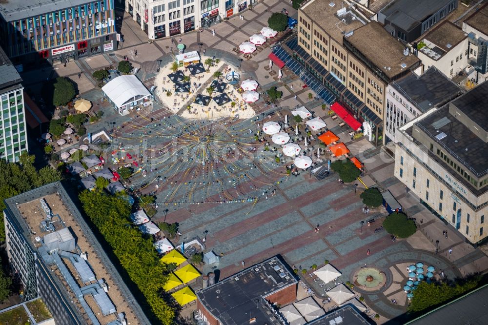 Essen from the bird's eye view: Ensemble space an place Kennedyplatz in the inner city center in the district Stadtkern in Essen at Ruhrgebiet in the state North Rhine-Westphalia, Germany