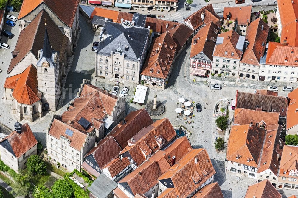 Marktrodach from above - Ensemble space an place Melchior-Otto-Platz with of Stadtpfarrkirche St,Johannes of Taeufer in the inner city center in Marktrodach in the state Bavaria, Germany