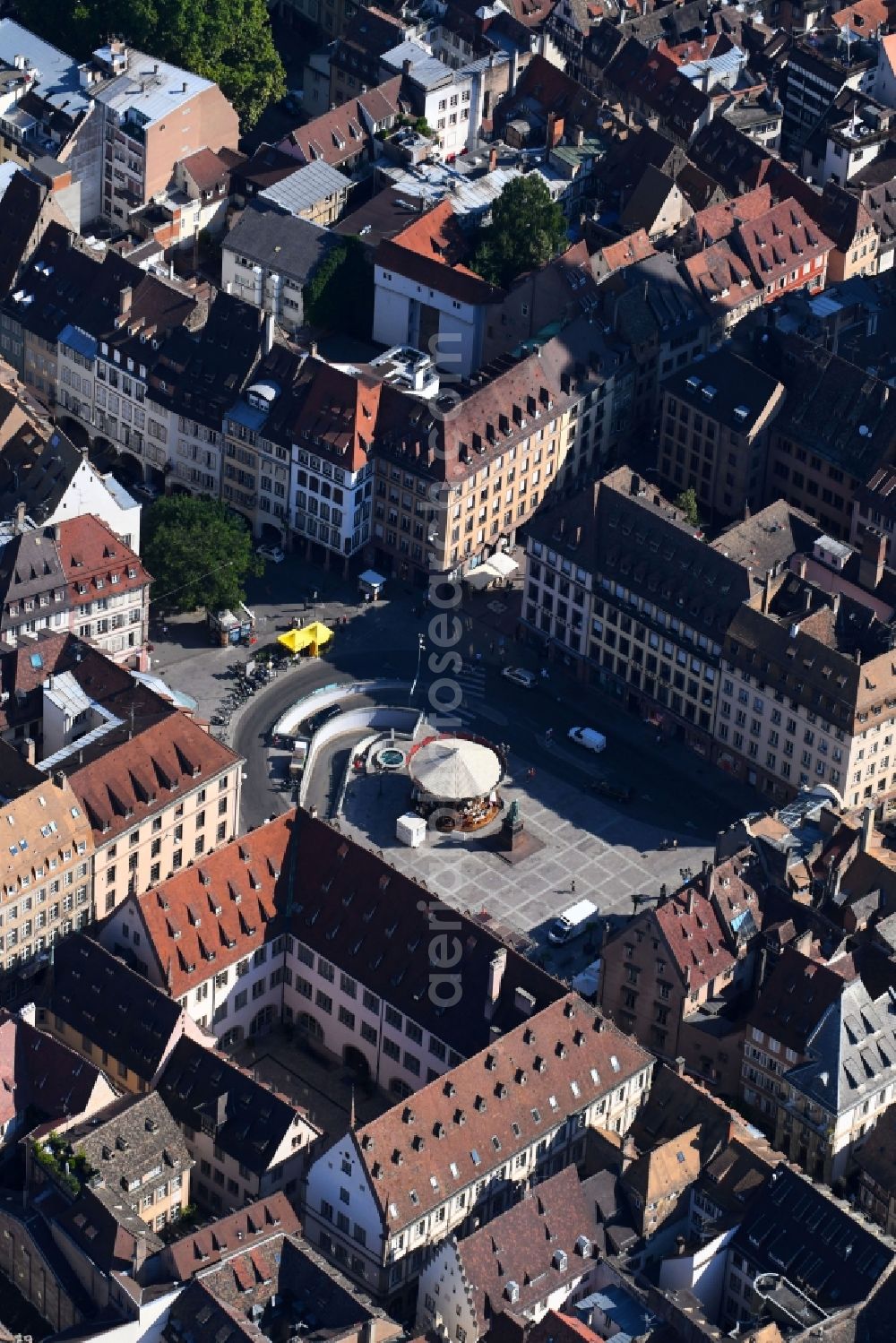 Aerial photograph Strasbourg - Straßburg - Ensemble space a??Place Gutenberga?? in the inner city center in Strasbourg in Grand Est, France