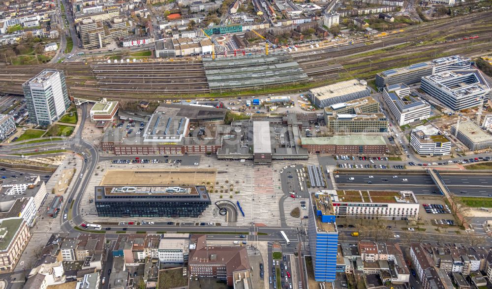 Aerial image Duisburg - Ensemble space an place Portsmouthplatz on street Mercatorstrasse in the district Dellviertel in Duisburg at Ruhrgebiet in the state North Rhine-Westphalia, Germany