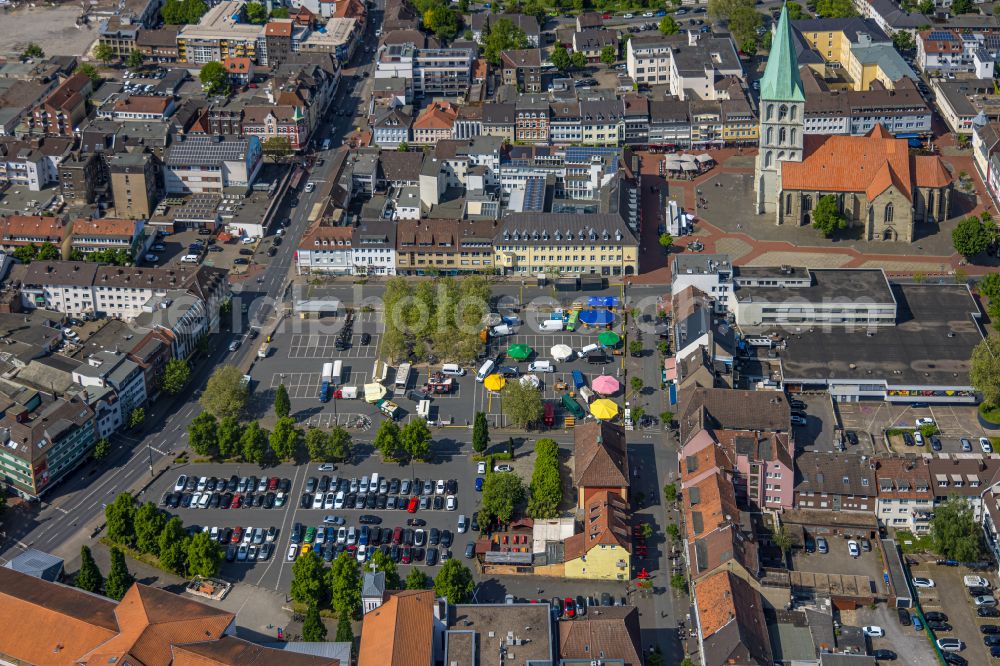 Aerial image Hamm - ensemble space an place Santa-Monica-Platz in the inner city center on street Koenigstrasse in Hamm at Ruhrgebiet in the state North Rhine-Westphalia, Germany