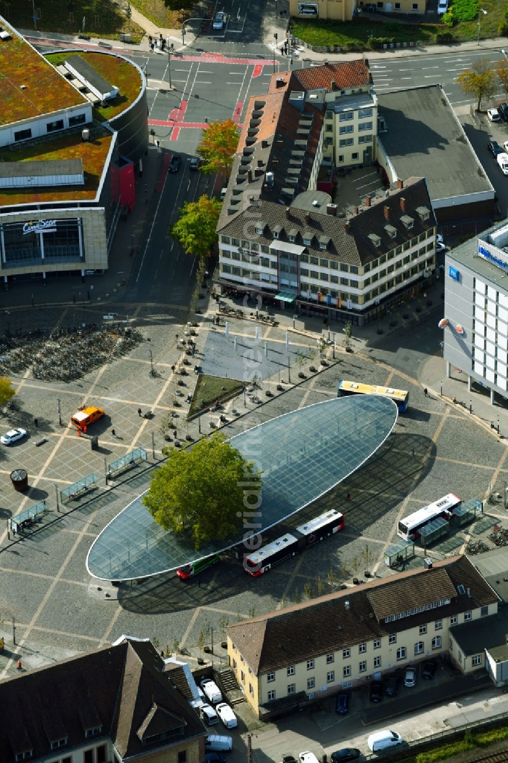 Osnabrück from above - Ensemble space Theodor-Heuss-Platz in the inner city center in Osnabrueck in the state Lower Saxony, Germany