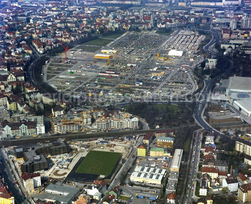 München from the bird's eye view: Ensemble space an place of Theresienwiese in the inner city center in Munich in the state Bavaria, Germany