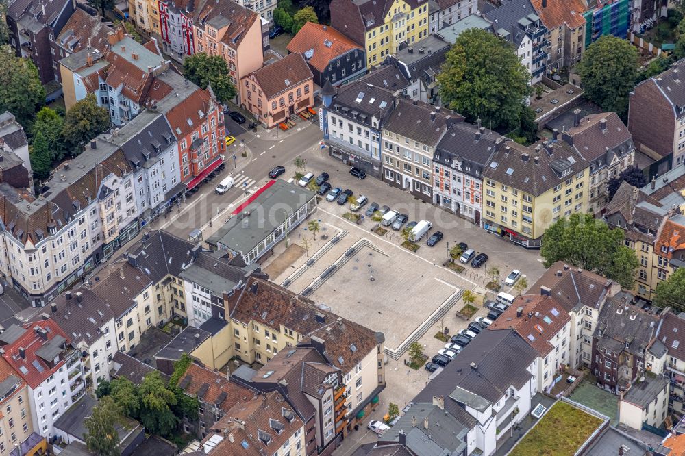 Aerial image Hagen - Ensemble space an place Wilhelmsplatz in the inner city center on street Lange Strasse in Hagen at Ruhrgebiet in the state North Rhine-Westphalia, Germany