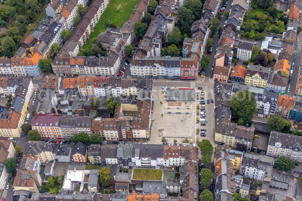 Aerial photograph Hagen - Ensemble space an place Wilhelmsplatz in the inner city center on street Lange Strasse in Hagen at Ruhrgebiet in the state North Rhine-Westphalia, Germany