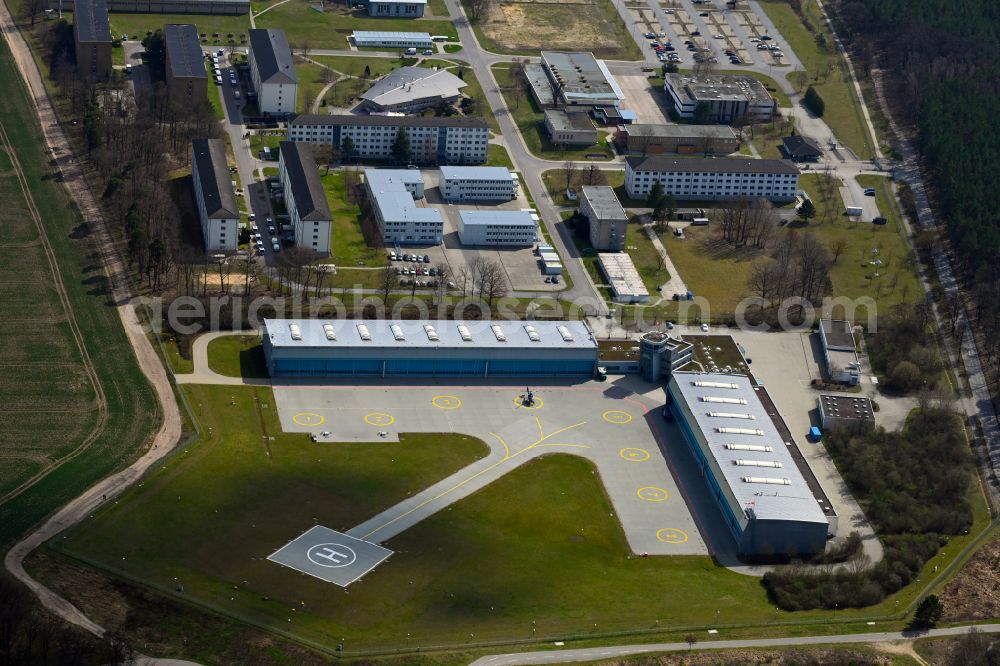 Ahrensfelde from above - Helicopter landing pad - airfield for helicopters of the Federal Police Aviation Squadron Blumberg on Neuer Schwanebecker Weg in the district of Blumberg in Ahrensfelde in the federal state of Brandenburg