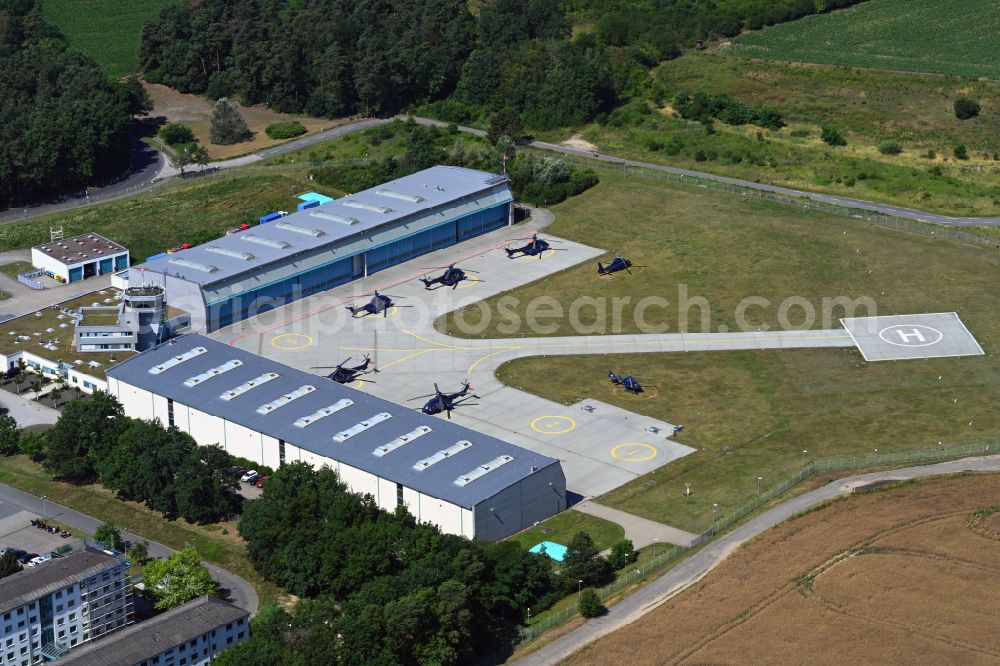 Aerial image Ahrensfelde - Helicopter landing pad - airfield for helicopters of the Federal Police Aviation Squadron Blumberg on Neuer Schwanebecker Weg in the district of Blumberg in Ahrensfelde in the federal state of Brandenburg