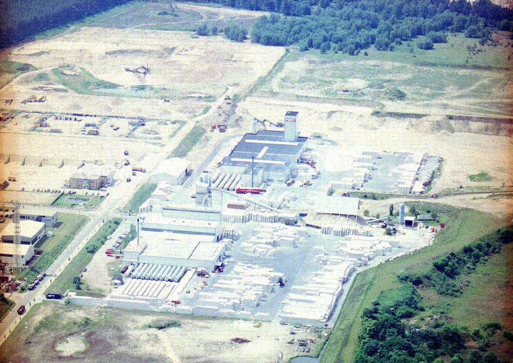 Aerial image Leegebruch - BRB - PORIT Rodgauer Baustoffwerke GmbH bei Leegebruch in Brandenburg.