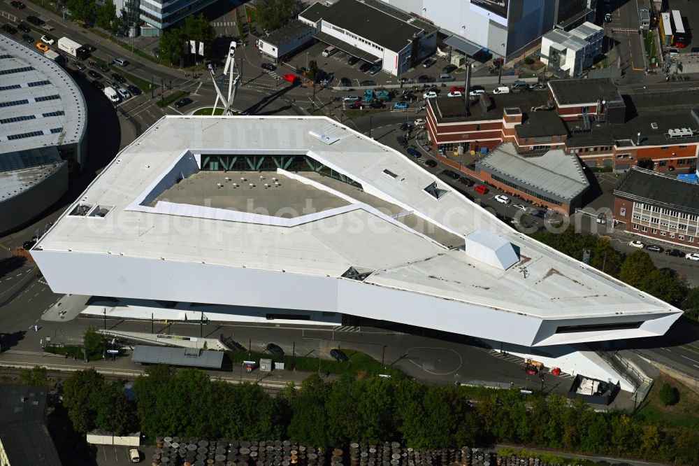 Aerial photograph Stuttgart - Building of the Porsche Museum at Porscheplatz in the district of Zuffenhausen-Schuetzenbuehl in Stuttgart in the state Baden-Wurttemberg, Germany