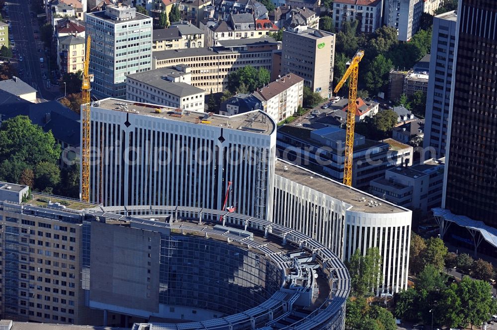 Frankfurt am Main from above - View of Poseidon-House between Theodor-Heuss-Allee und Hamburger-Allee in Frankfurt am Main / Westend South. The office complex is being rented out by Deka Immobilien GmbH