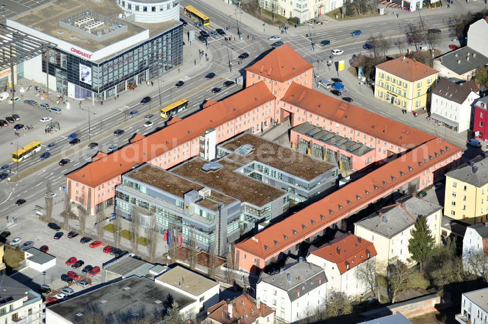 Aerial image Regensburg - Der Posthof, ein Büro und Geschäftsgebäude an den Straßen Friedenstraße, Galgenbergstraße und Schikanederstraße in Regensburg in Bayern. The Posthof, a office block / building and store building at the streets Friedenstrasse, Galgenbergstrasse and Schikanederstrasse in Ratisbon in Bavaria.