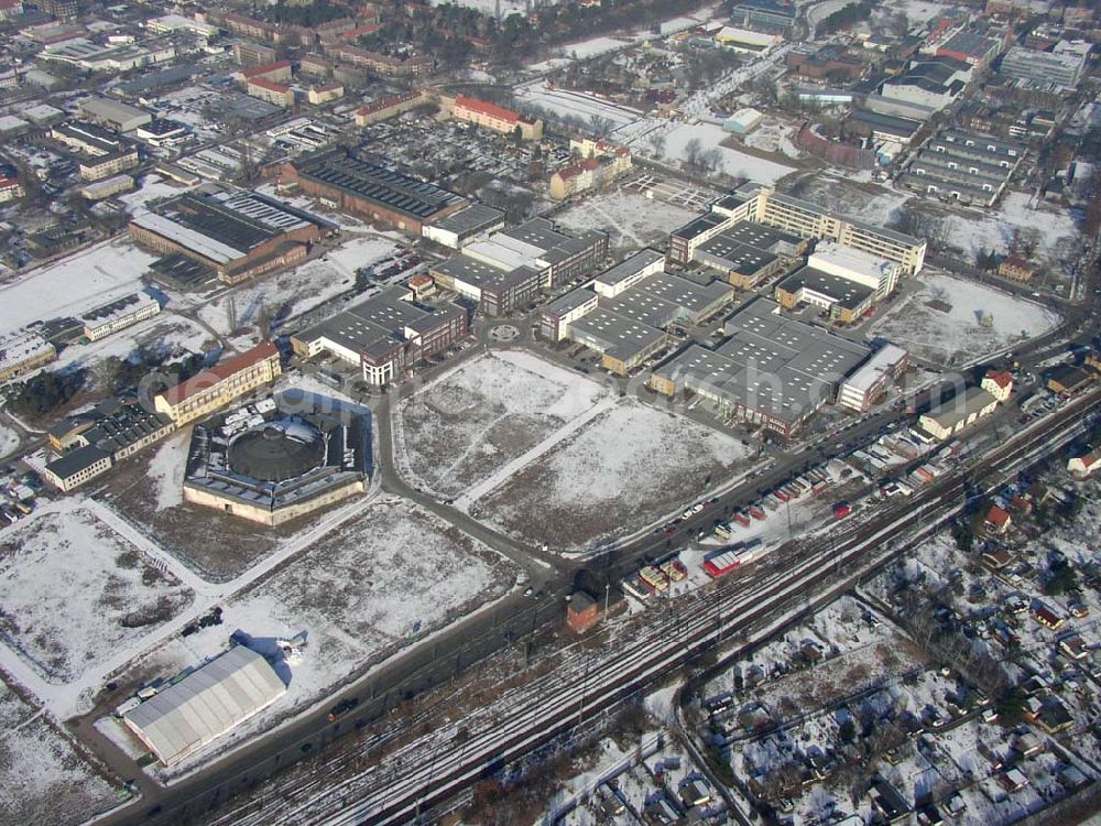 Potsdam/Brandenburg from above - Winterstimmung am GIP-Gewerbepark Drewitz der DIFA in Potsdam Pilot: Grahn