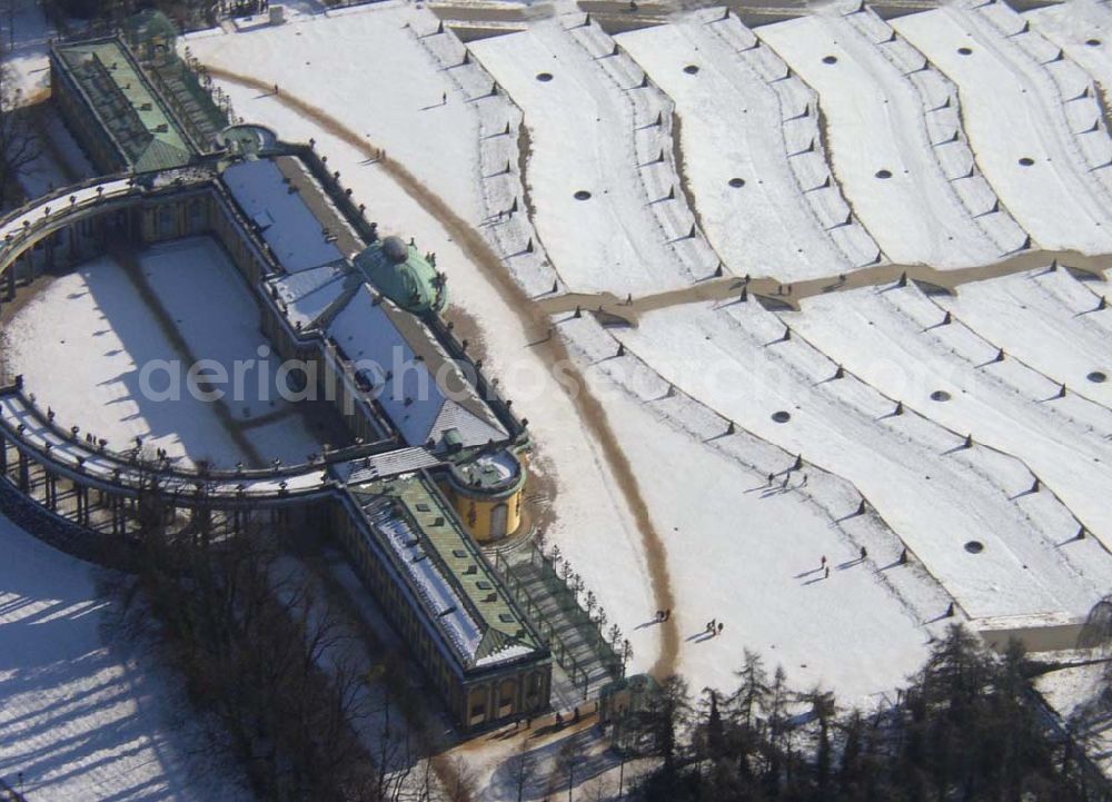 Potsdam/Brandenburg from above - Winterstimmung am Neuen Palais in Potsdam Webmaster@Park-Sanssouci.de Pilot: Grahn