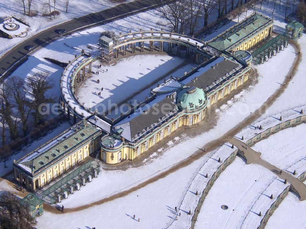 Potsdam/Brandenburg from the bird's eye view: Winterstimmung am Neuen Palais in Potsdam Webmaster@Park-Sanssouci.de Pilot: Grahn