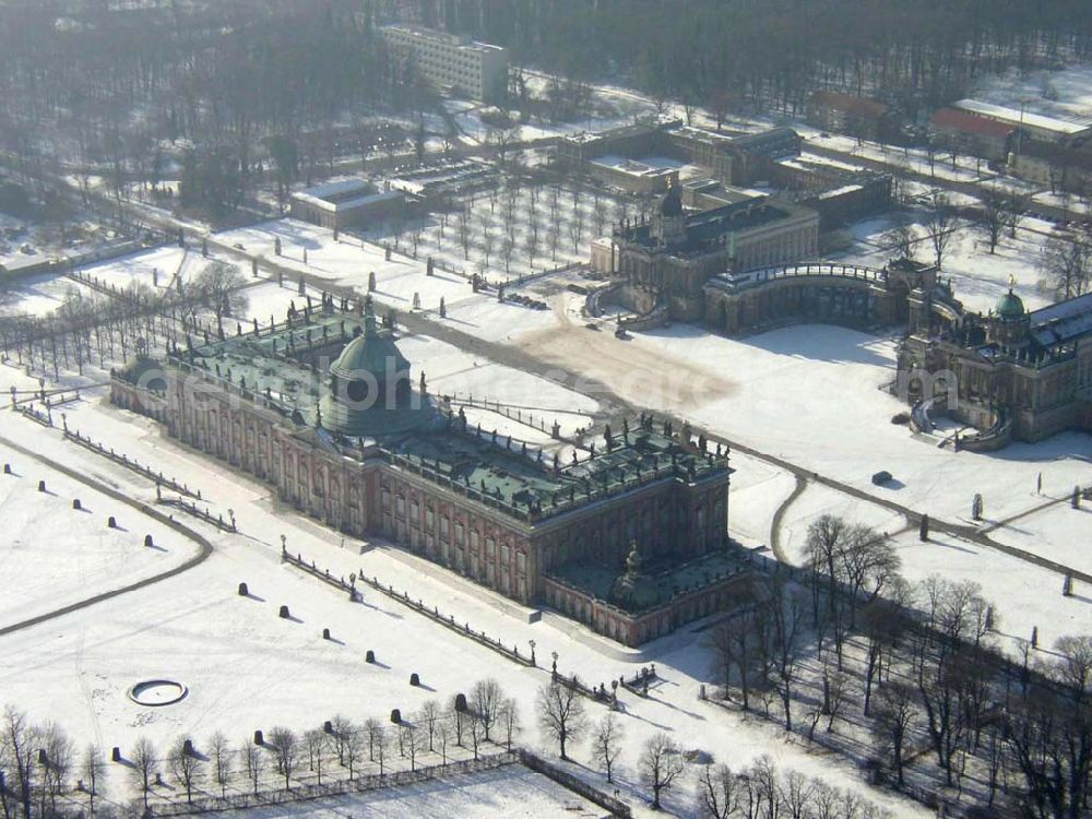 Potsdam/Brandenburg from the bird's eye view: Winterstimmung am Neuen Palais in Potsdam Webmaster@Park-Sanssouci.de Pilot: Grahn