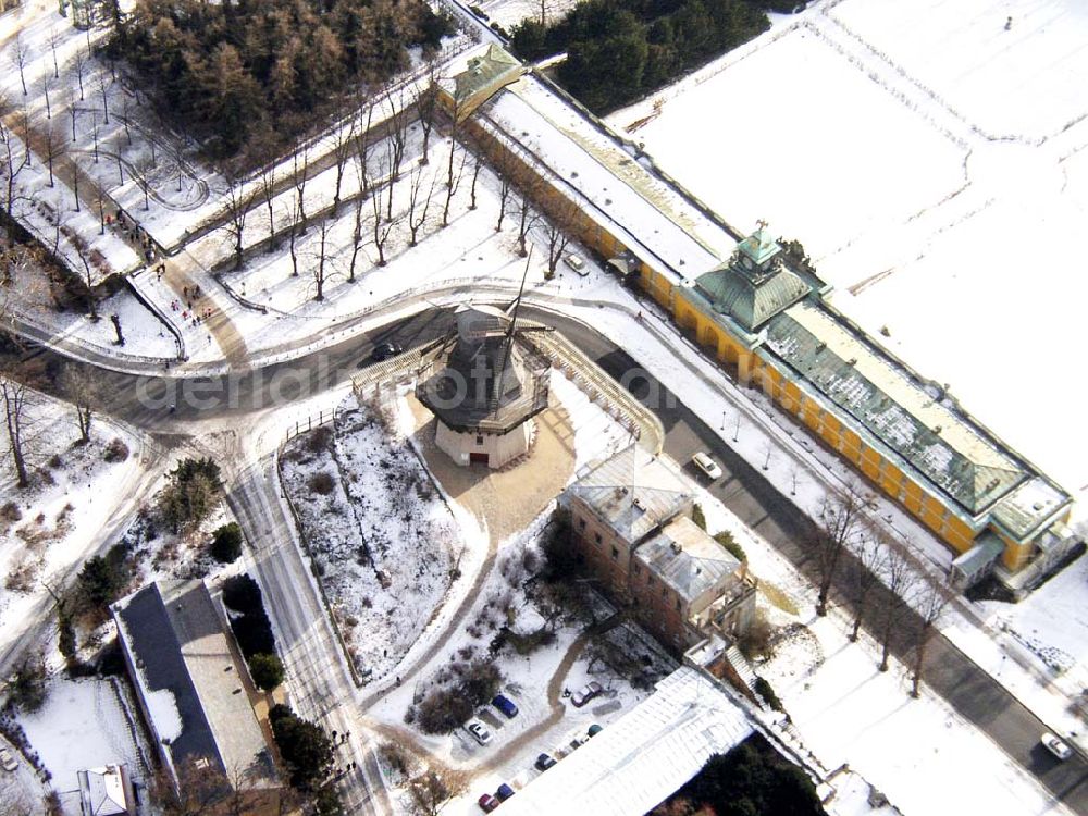 Potsdam/Brandenburg from above - 22.01.2004 Potsdam/Brandenburg Winterlandschaft am Schloß Sanssouci