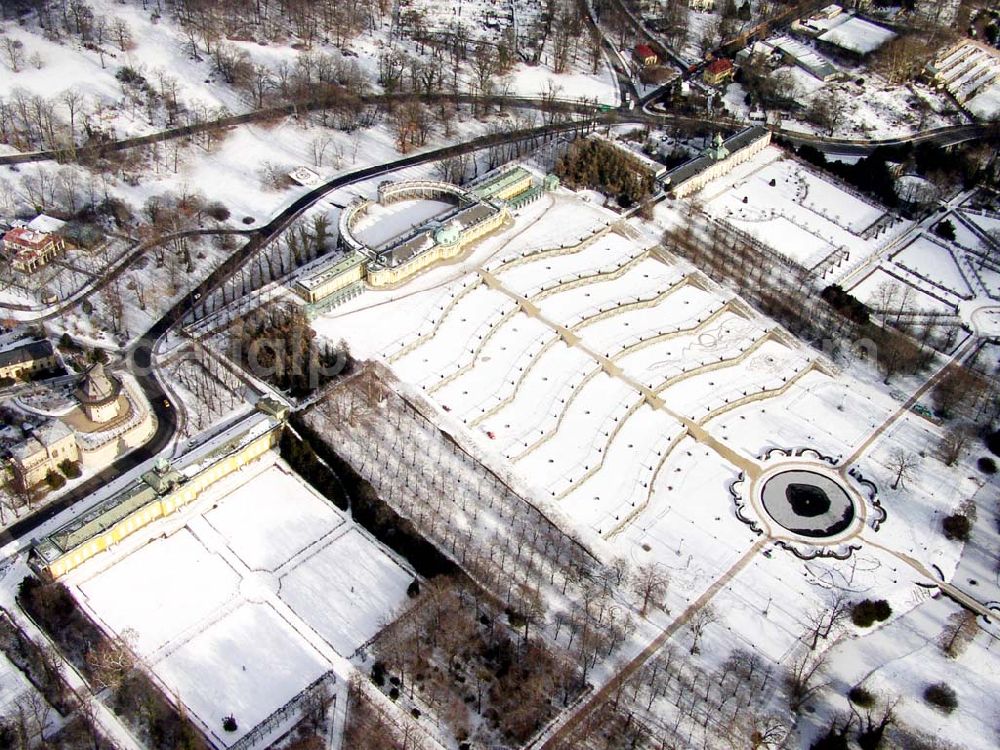 Aerial photograph Potsdam/Brandenburg - 22.01.2004 Potsdam/Brandenburg Winterlandschaft am Schloß Sanssouci