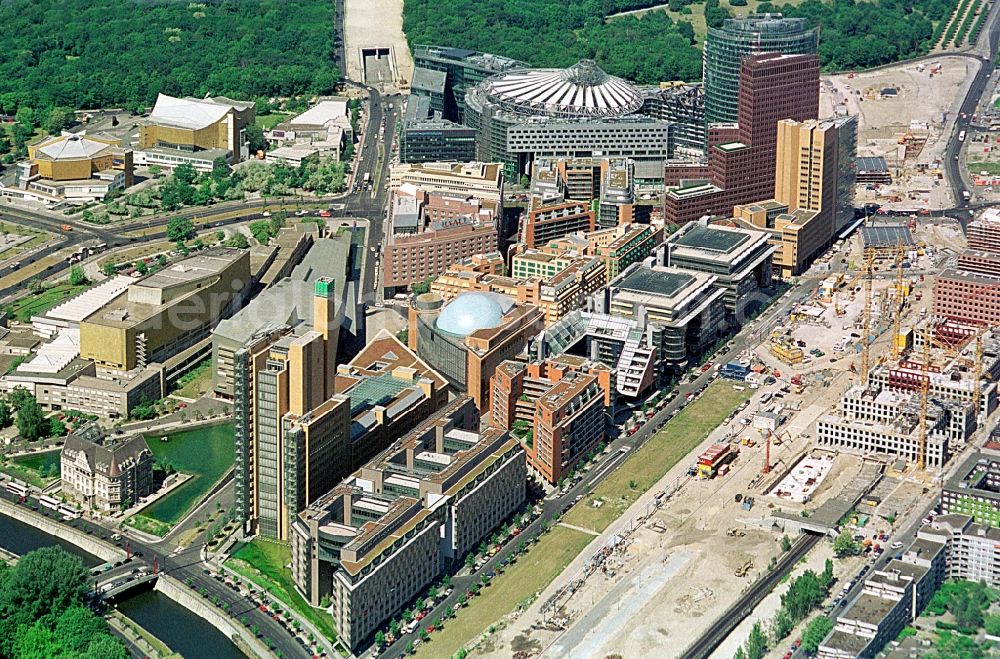 Berlin from the bird's eye view: Ensemble space Potsdamer Platz in the inner city center in Berlin