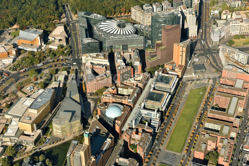 Aerial image Berlin - Ensemble space Potsdamer Platz with the Berlin State Library in Potsdamer Strasse in the inner city center in Berlin in Germany