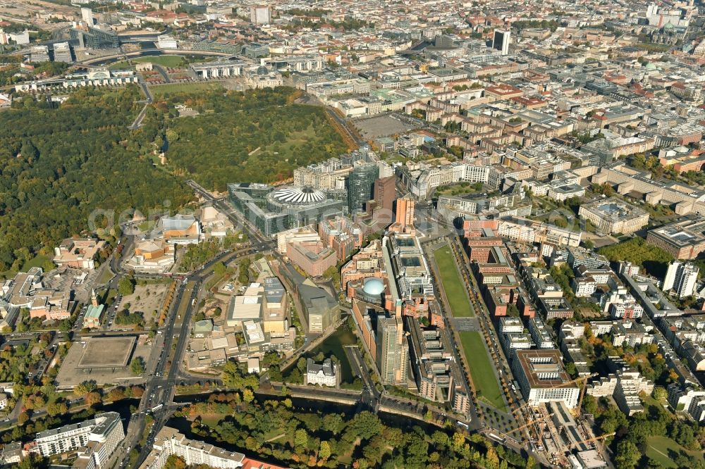 Berlin from the bird's eye view: Ensemble space Potsdamer Platz with the Berlin State Library in Potsdamer Strasse in the inner city center in Berlin in Germany