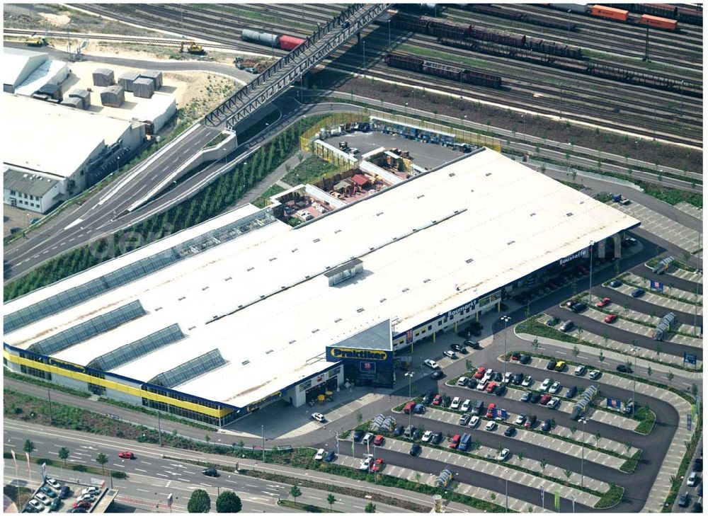 Aerial image Neu-Ulm / Bayern - PRAKTIKER-Baumarkt auf dem Grundstück IKEA-Niederlassung Ulm an der Blaubeurer Straße in 89077 Ulm