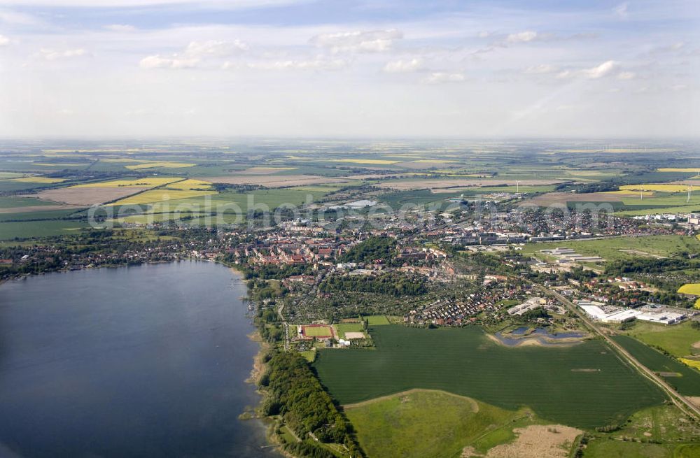 Prenzlau from the bird's eye view: Prenzlau 29.5.2010. Sicht auf Prenzlau am Unteruckersee. Die Kreisstadt ist der Verwaltungssitz des Landkreises Uckermark. View to the county seat Prenzlau at the lake Unterucker. It is the administrative centre of the county Uckermark.