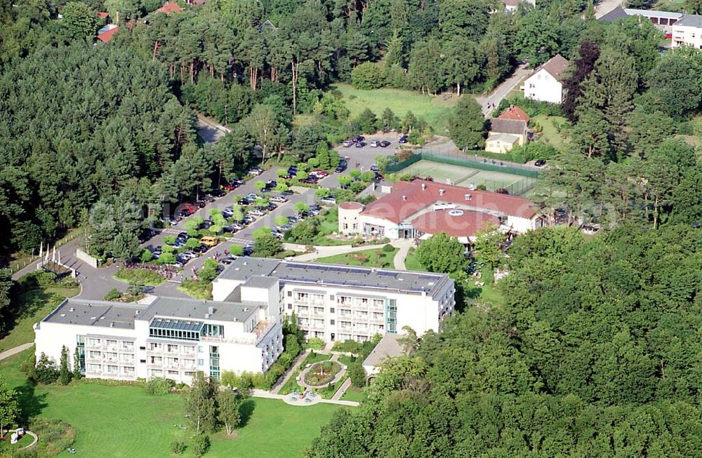 Aerial photograph Prerow / Mecklenburg Vorpommern - Prerow / Mecklenburg Vorpommern Hotel Bernstein und Thermenneubau in Prerow in MV